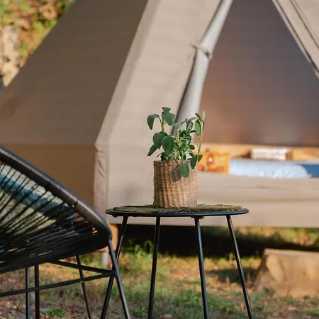 Tipi Hotel Chiusanico Exterior photo